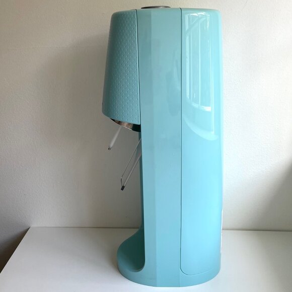SodaStream Fizzi Sparkling Water Soda Maker Base in Acqua Blue - Picture 8 of 9